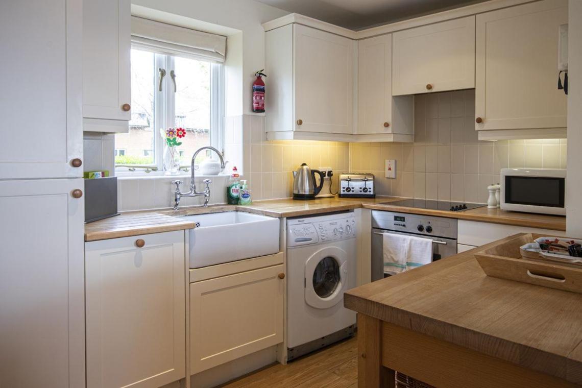Mill Village 66, Damsel - P * Somerford Keynes